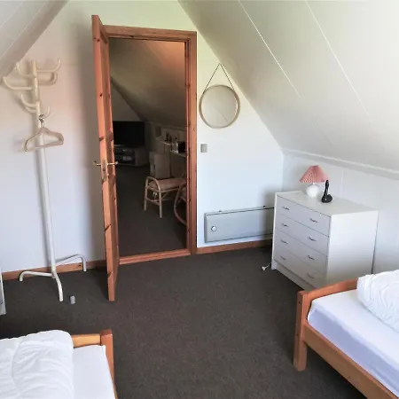 Vakantiehuis Gaestebolig,torresovej 87 *